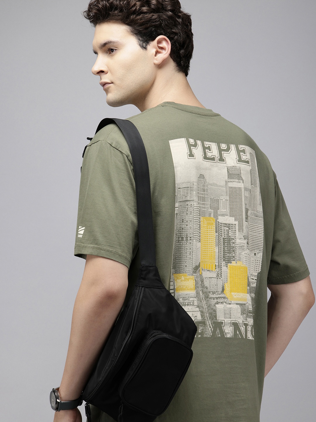 

Pepe Jeans Graphic Printed Drop-Shoulder Sleeves Pure Cotton Oversized T-shirt, Green
