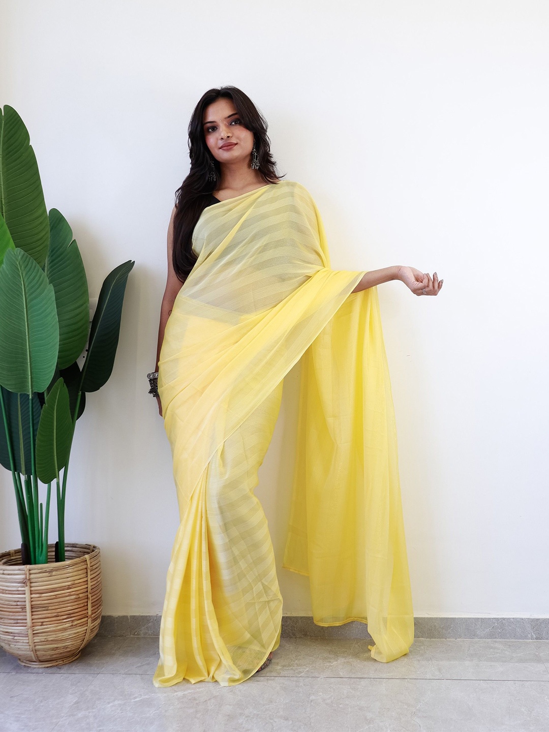 

Panzora Striped Ready to Wear Saree, Yellow