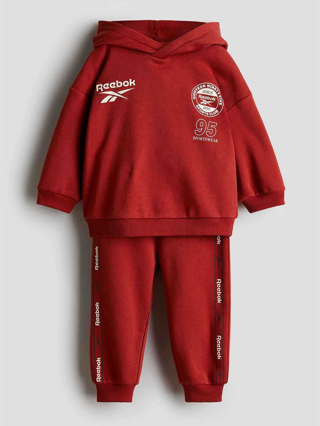 

H&M x Reebok Boys Printed Clothing Set, Red