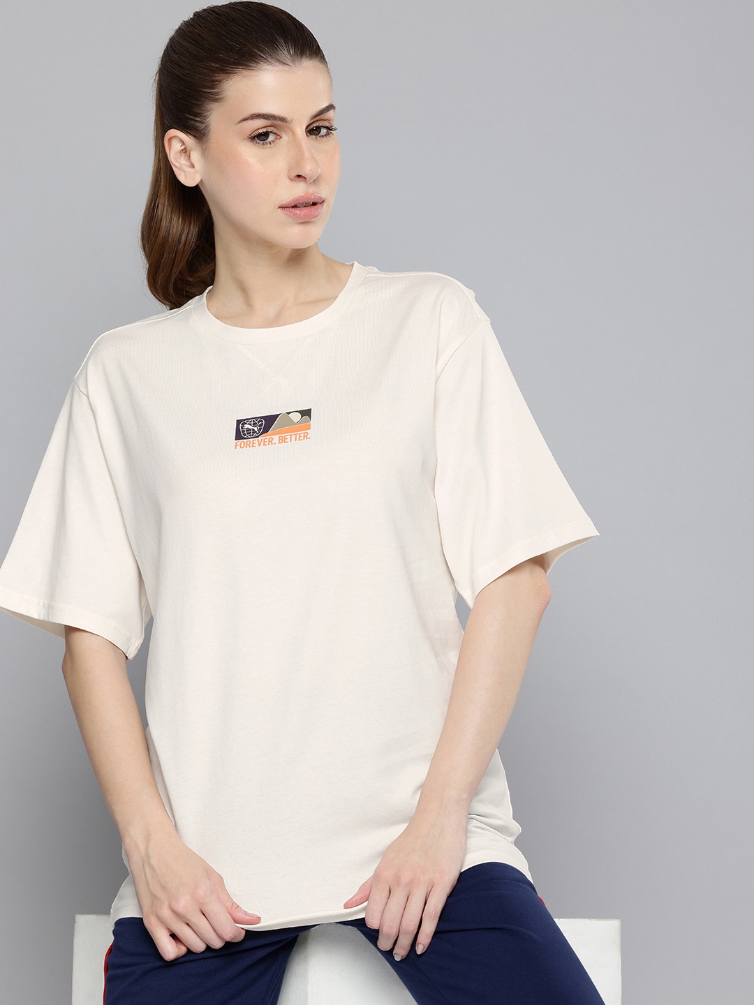 

Puma BETTER SPORTSWEAR Drop-Shoulder Sleeves Relaxed Fit Pure Cotton T-shirt, Off white