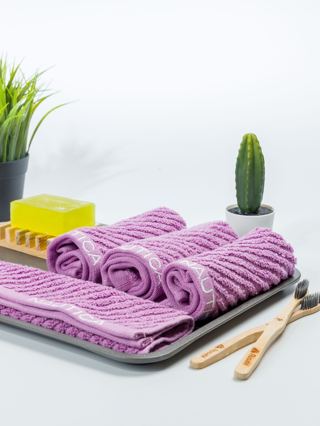 

Nautica Purple 5 Pieces Fluffy Zero Twist 100% Cotton Towel Gift Set