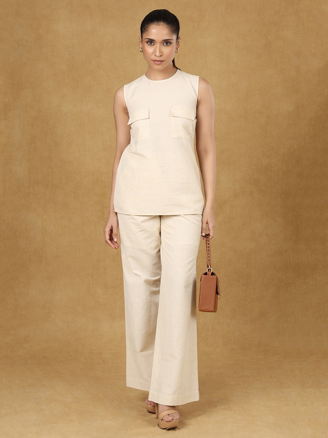 

PowerSutra Cotton Linen Top With Trousers, Off white