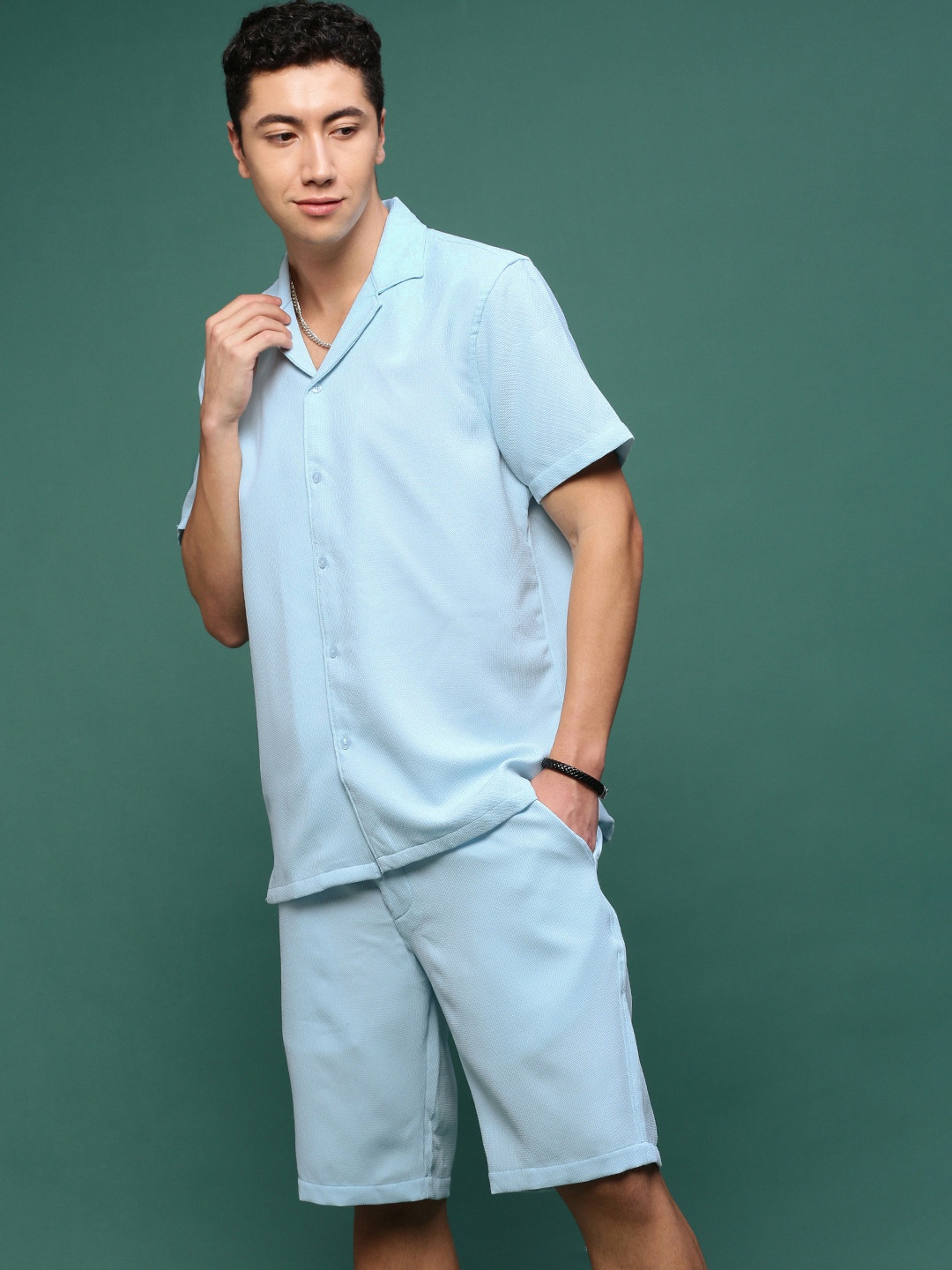 

SHOWOFF Self-Design Cuban Collar Shirt & Shorts, Blue