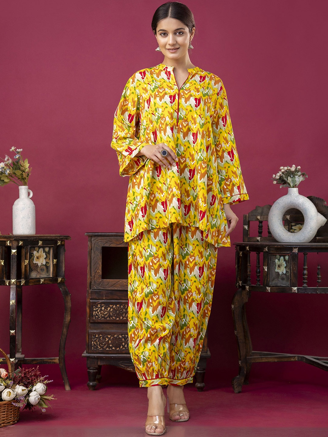 

mokshi Abstract Printed Tunic With Trouser, Yellow