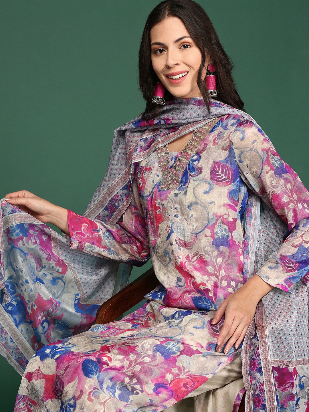 

SHOWOFF Floral Printed Thread Work Straight Kurta with Trousers & With Dupatta, Blue