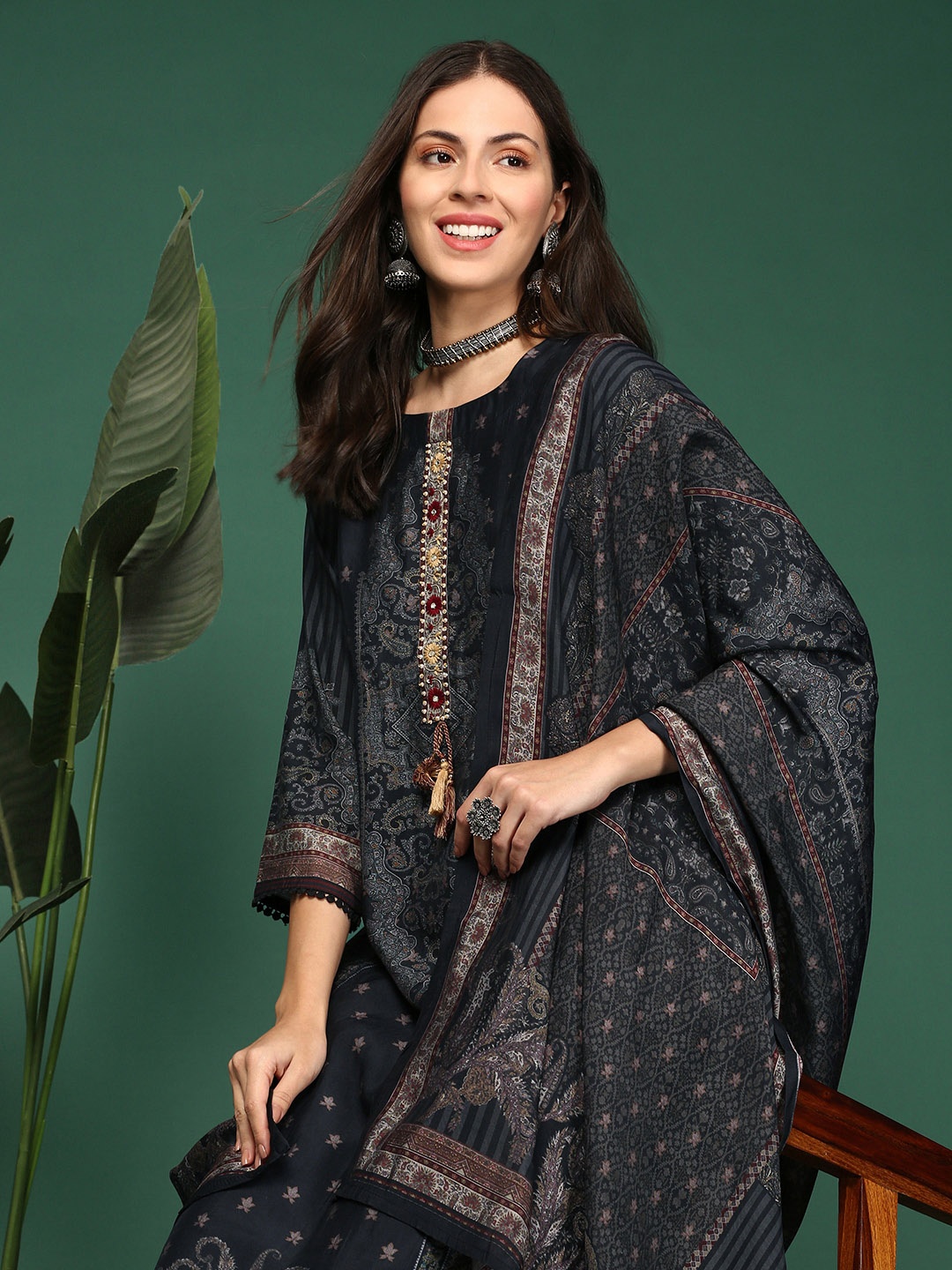 

SHOWOFF Ethnic Motifs Printed Sequinned Straight Kurta With Trousers & Dupatta, Charcoal