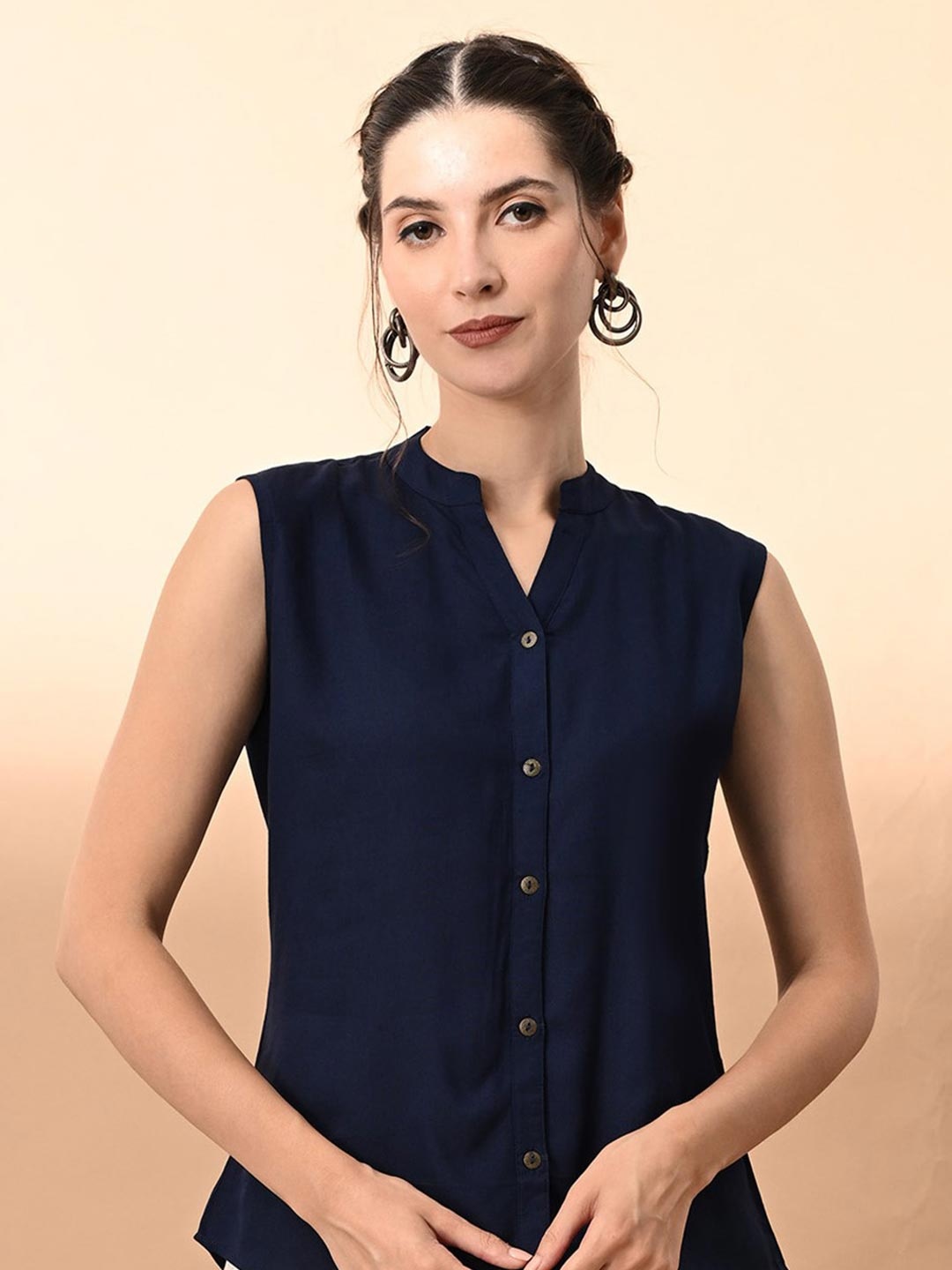 

VIDHANI Mandarin Collar Shirt Style Top, Navy blue