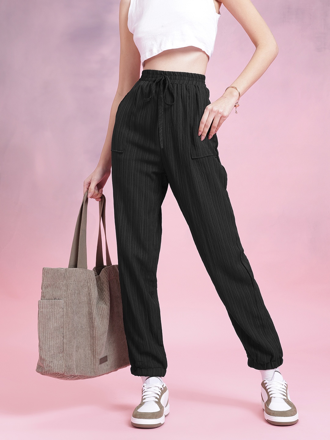 

DressBerry Women Textured Joggers, Black