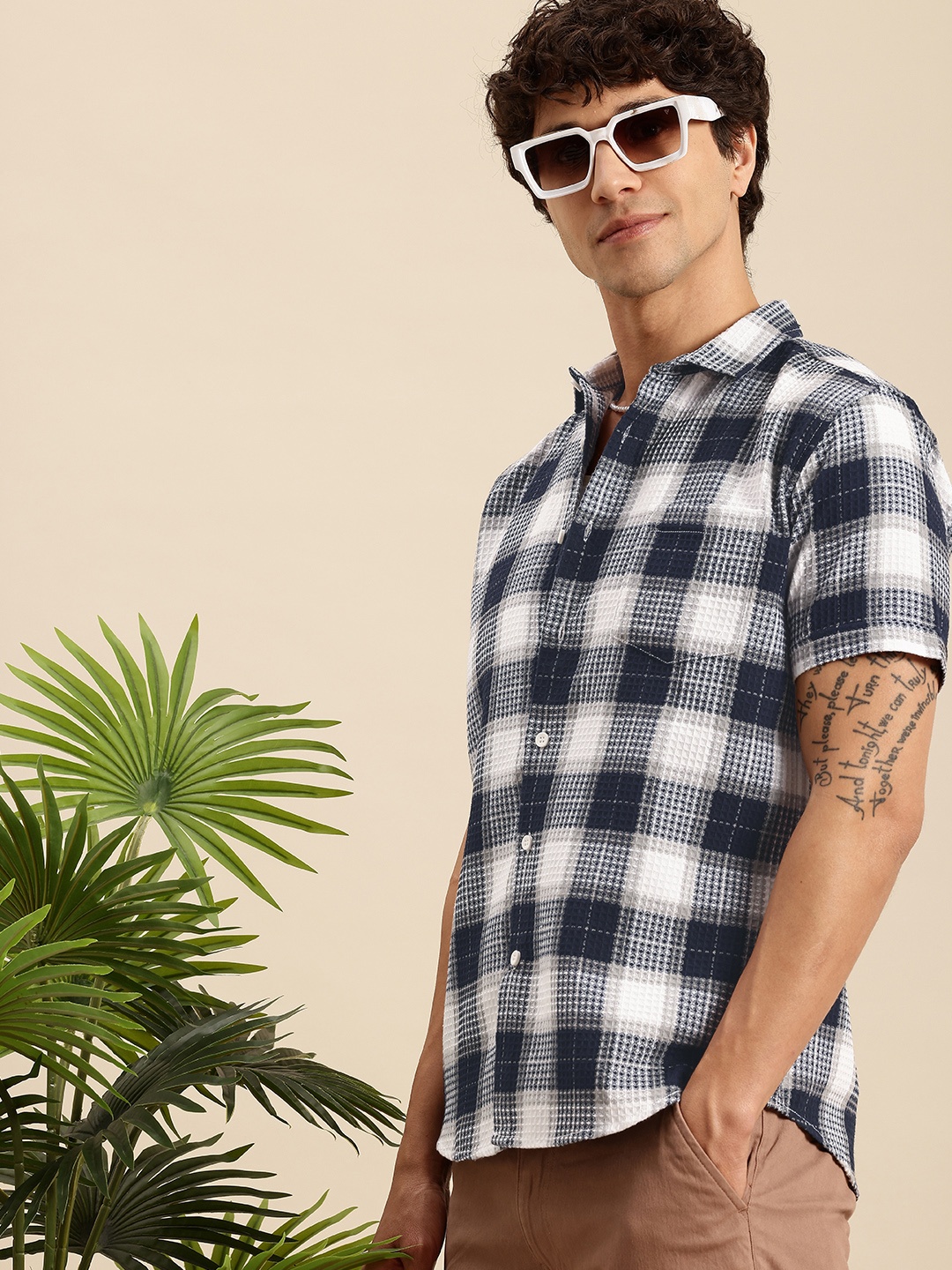 

Mast & Harbour Men Slim Fit Checked Casual Shirt, Navy blue