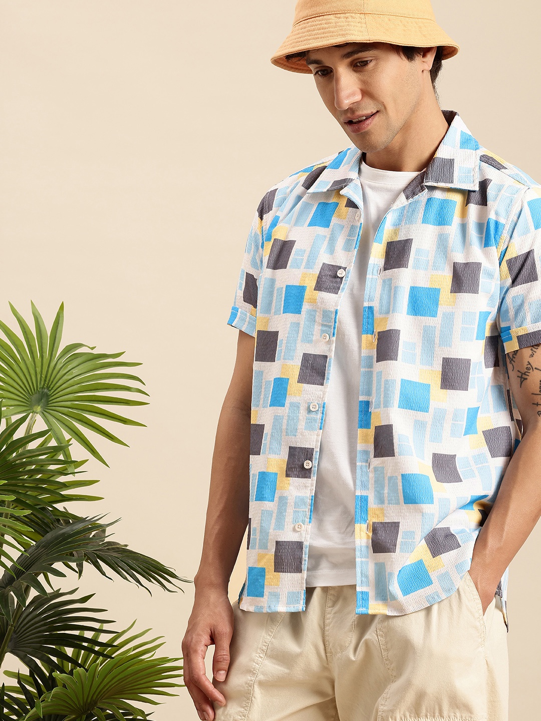 

Mast & Harbour Men Slim Fit Printed Casual Shirt, White