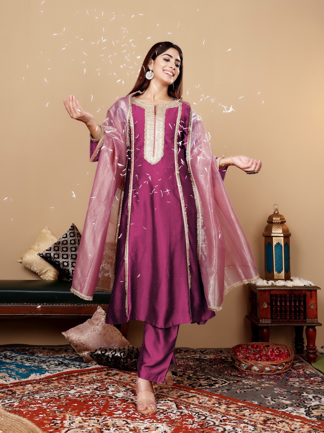 

Varanga Yoke Design Regular Sequinned Kurta with Trousers & With Dupatta, Purple