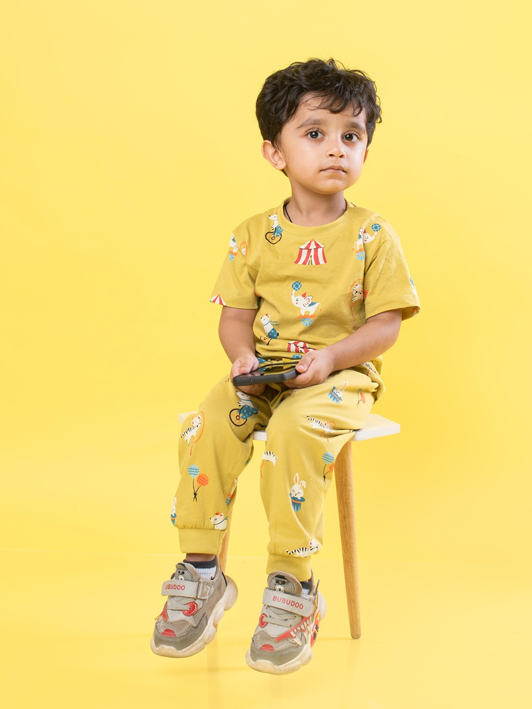 

Orange Sugar Kids Printed Round Neck Pure Cotton T-shirt with Pyjama, Yellow