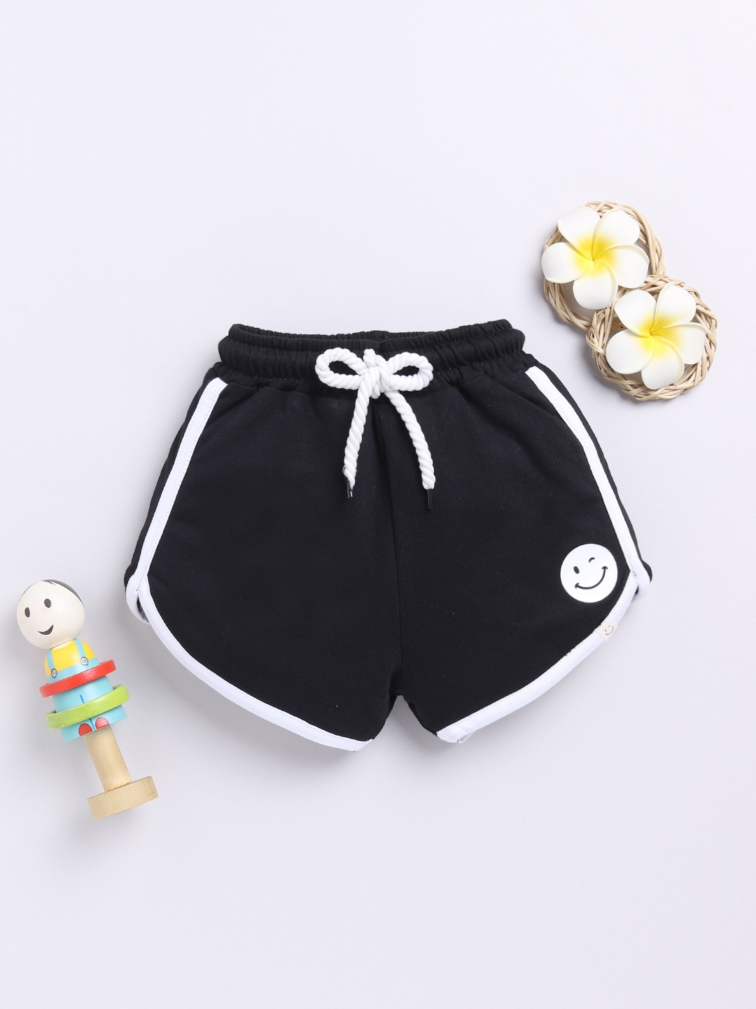 

Happy Faces Girls Pure Cotton Shorts, Black