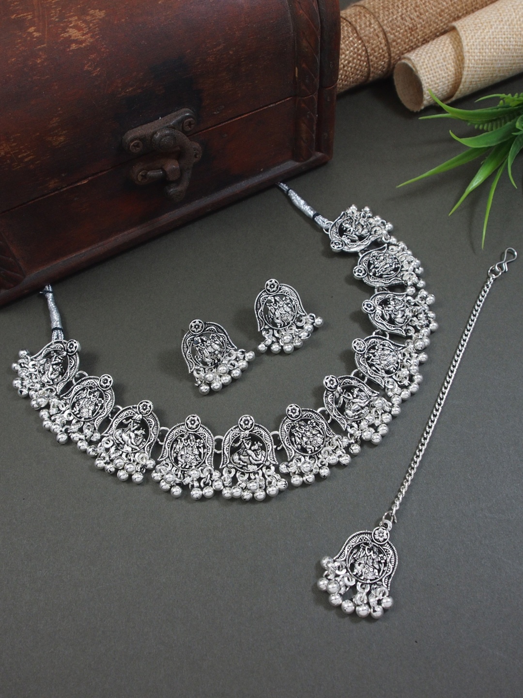 

I Jewels Silver Plated Oxidised Radha Krishna Design Jewellery Set