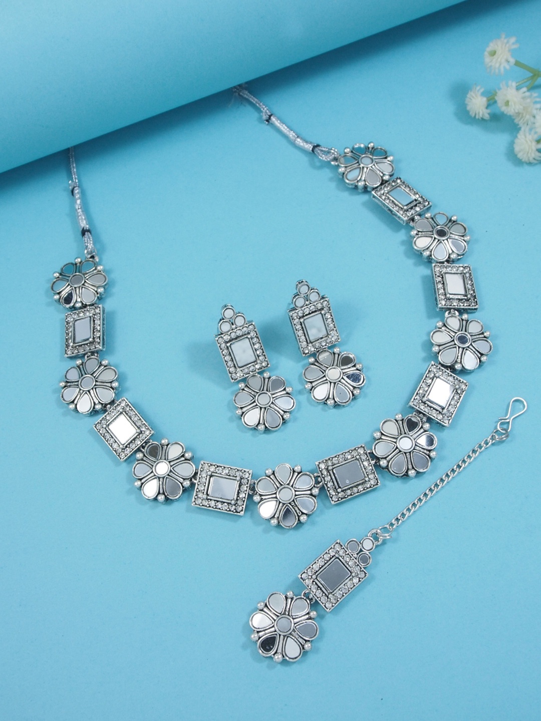 

I Jewels Silver Plated Stones Studded Square Shaped Floral Design Jewellery Set