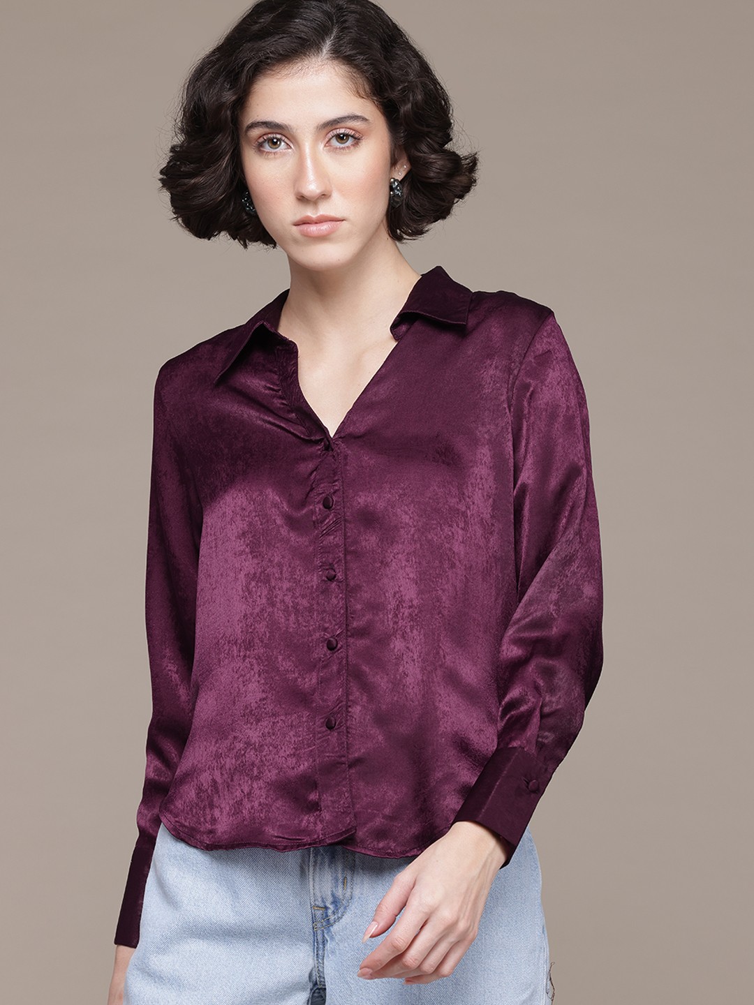 

The Roadster Lifestyle Co. Satin-Finish Shirt, Burgundy