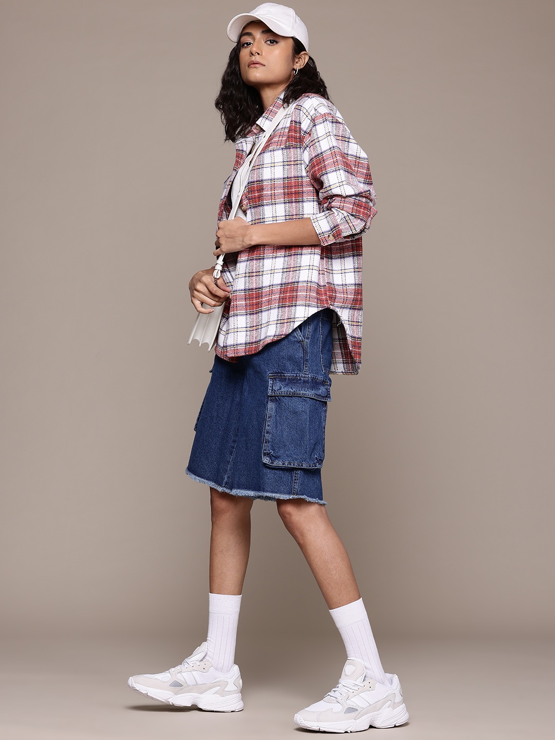 

The Roadster Lifestyle Co. Women Pure Cotton Flannel Shacket, White