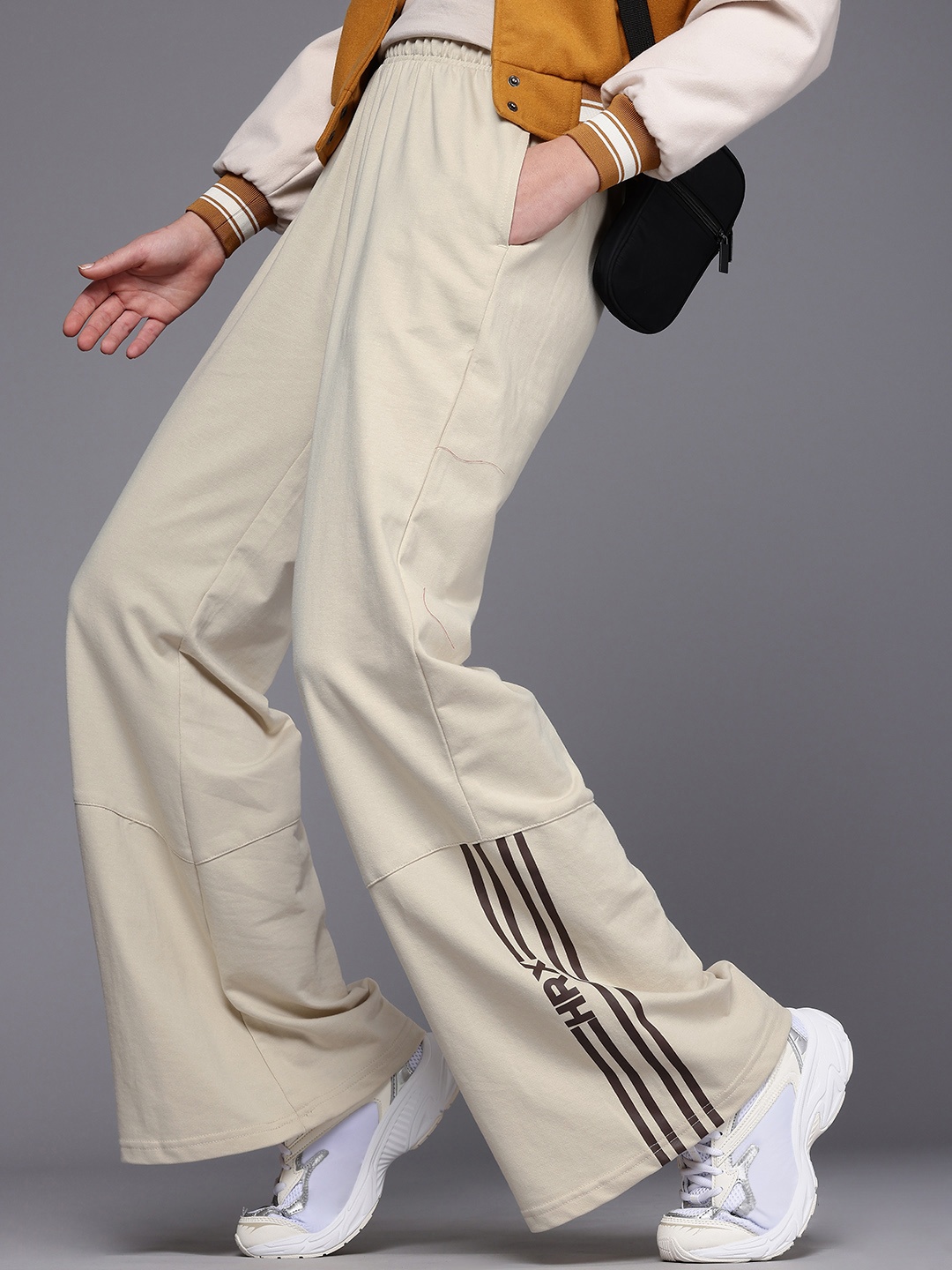 

HRX by Hrithik Roshan Women HRXGT Lifestyle Track Pants, Beige
