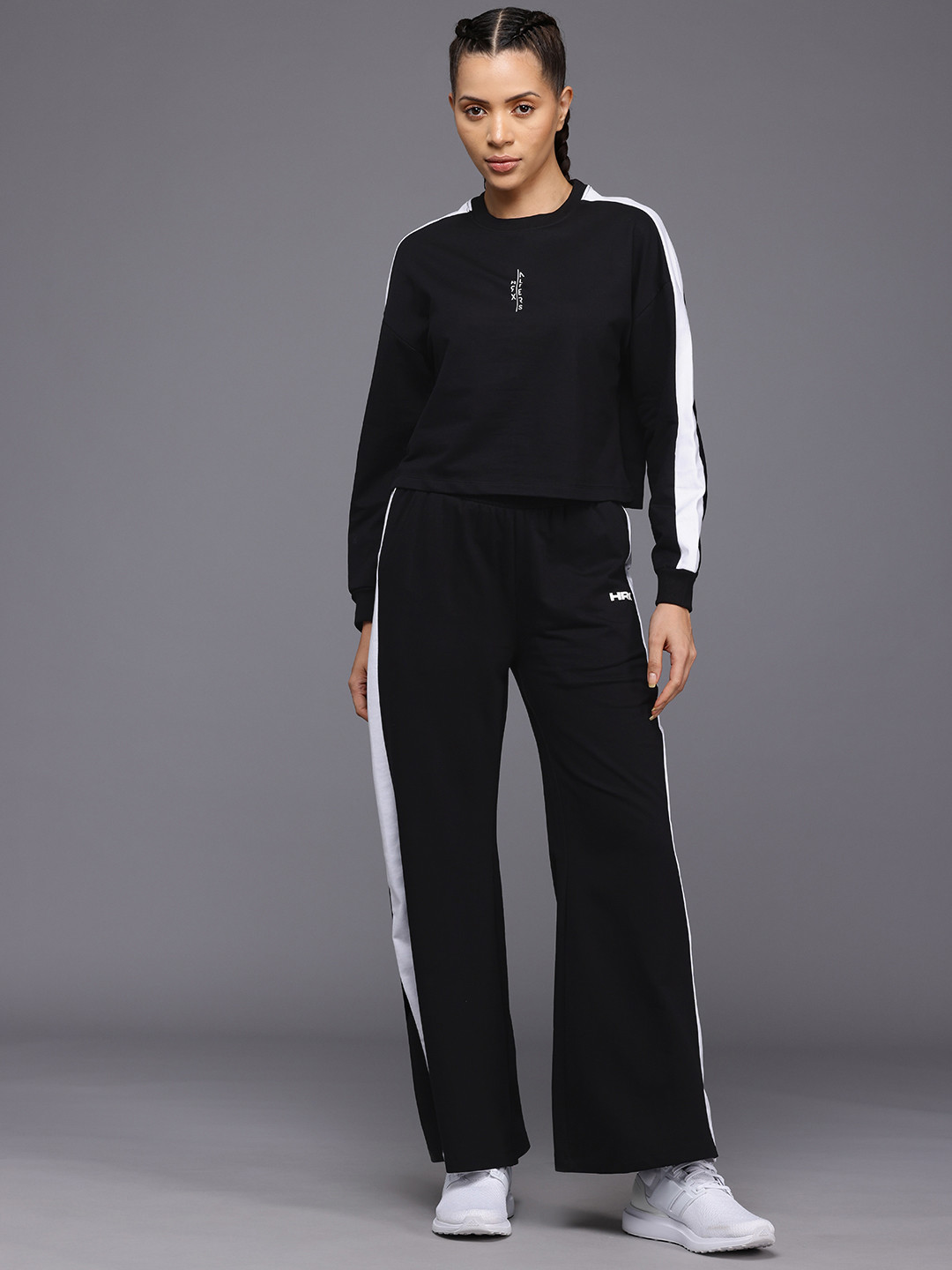

HRX by Hrithik Roshan Striped Detail Lifestyle Tracksuit, Black