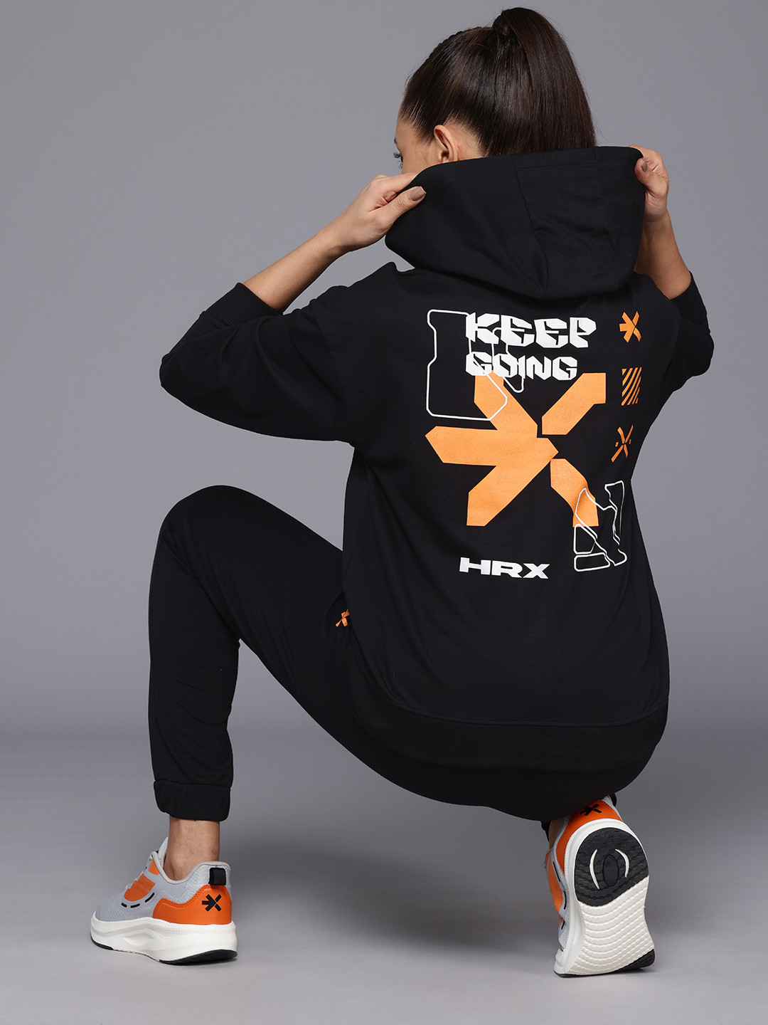 

HRX by Hrithik Roshan Women Lifestyle Hooded Tracksuits, Black