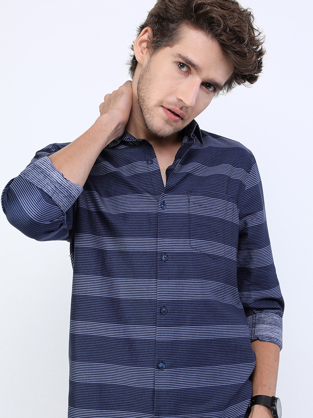 

Highlander Men Slim Fit Striped Shirt, Navy blue