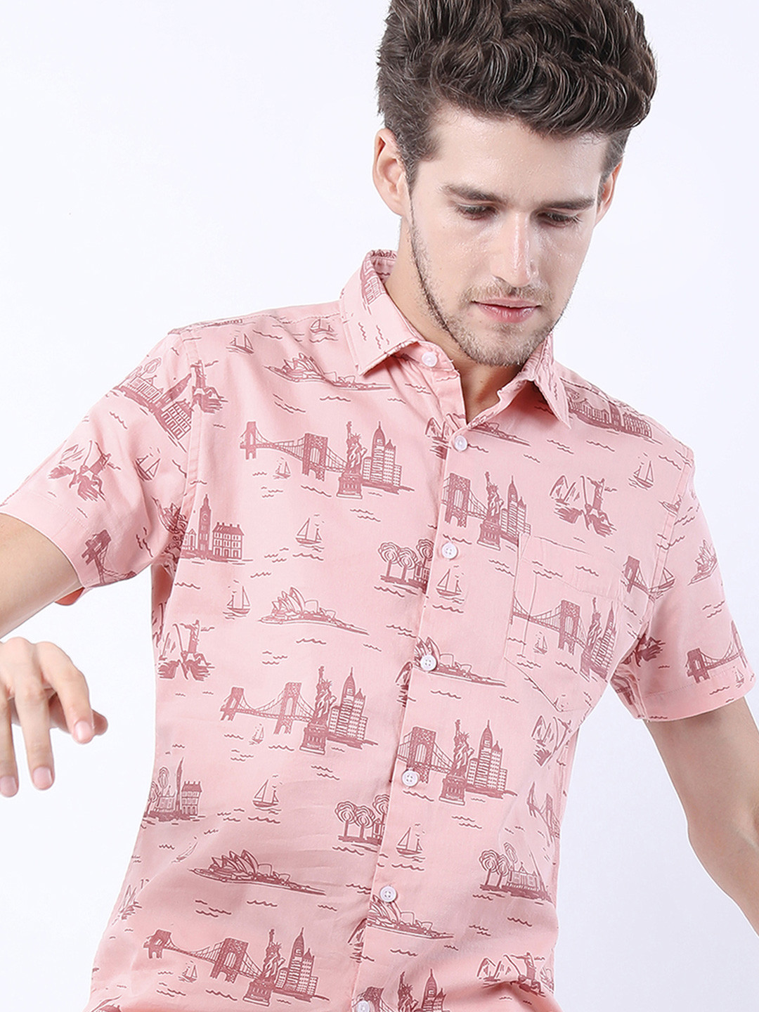 

Highlander Men Slim Fit Printed Shirt, Peach