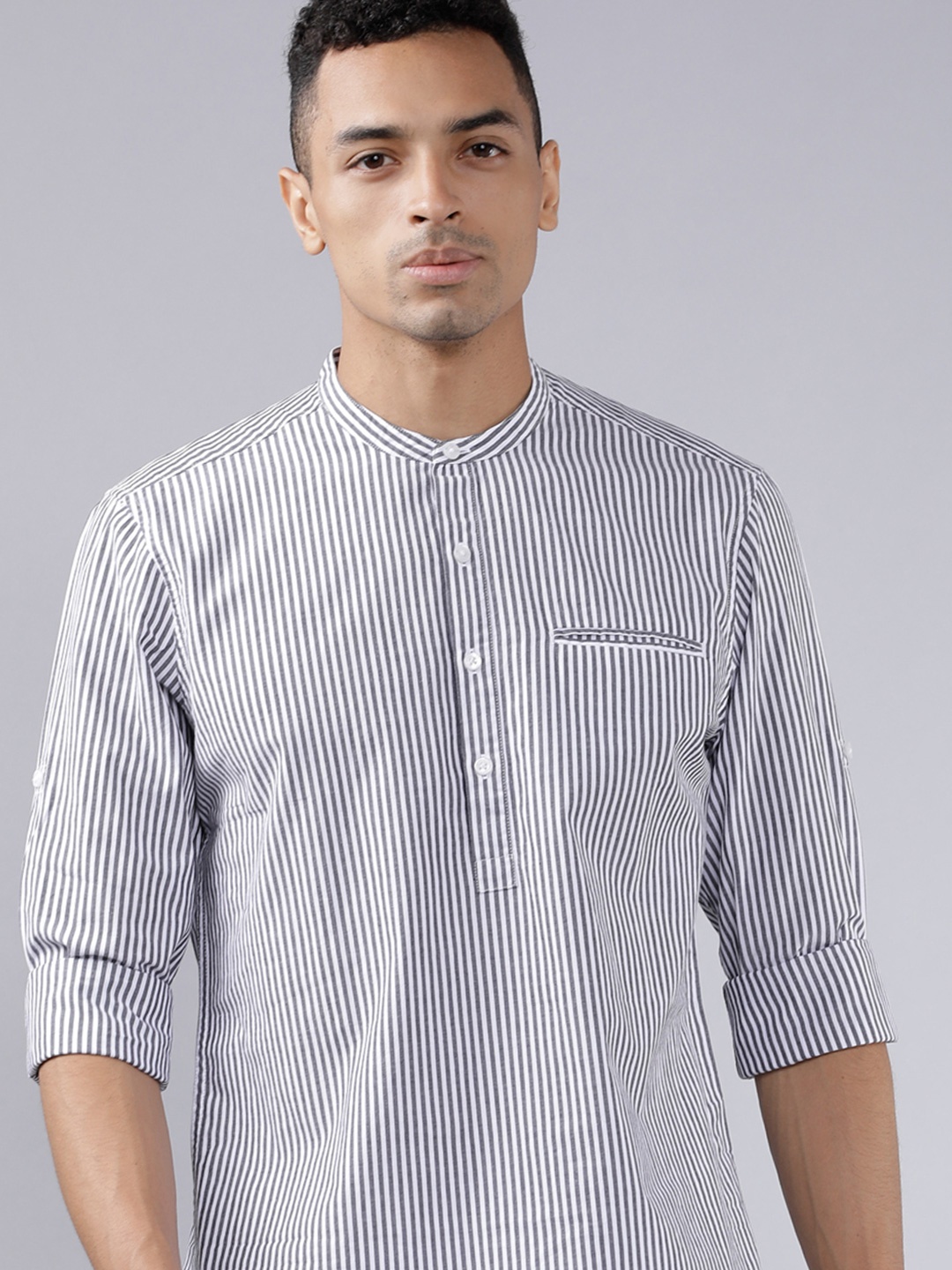 

Highlander Men Slim Fit Striped Shirt, Black
