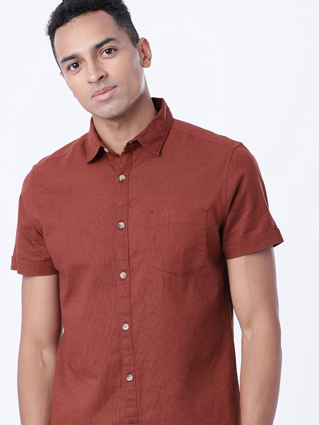 

HIGHLANDER Men Slim Fit Solid Casual Shirt, Rust