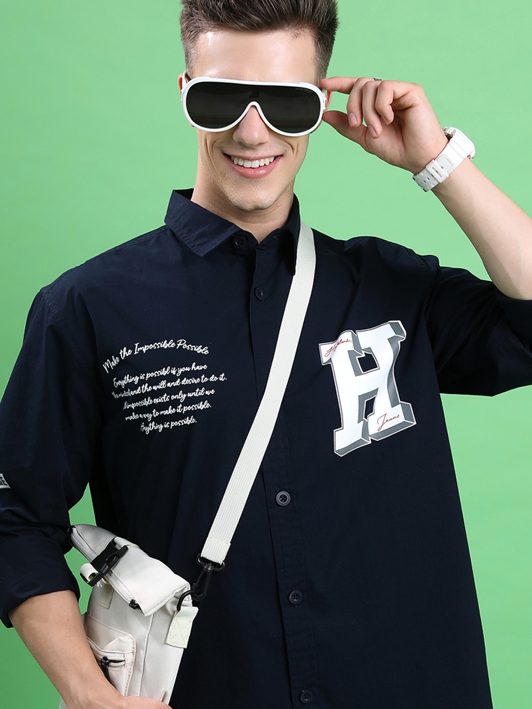 

Highlander Men Relaxed Fit Printed Shirt, Navy blue