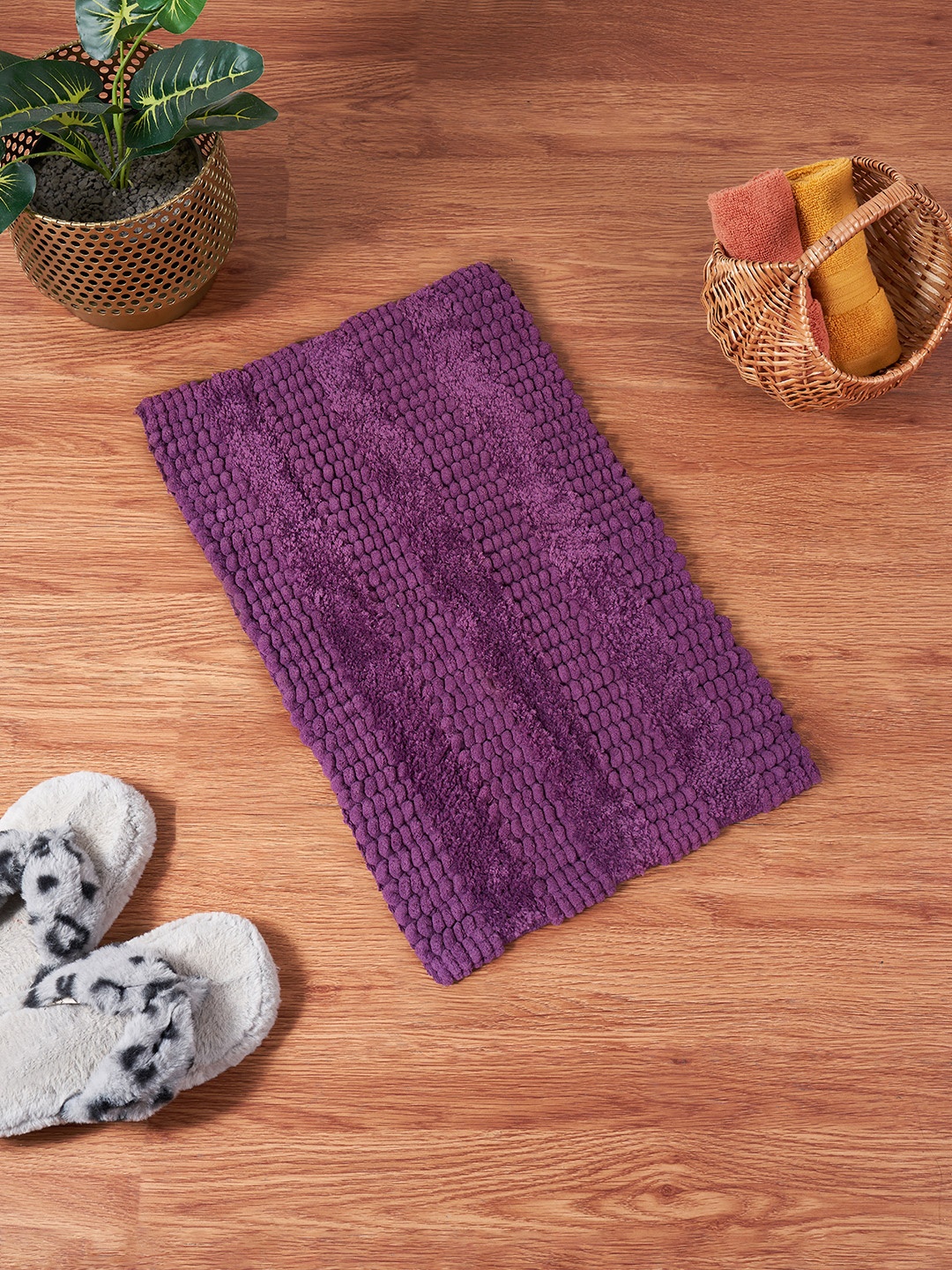 

Living scapes by Pantaloons Purple Pure Cotton Bath Rug