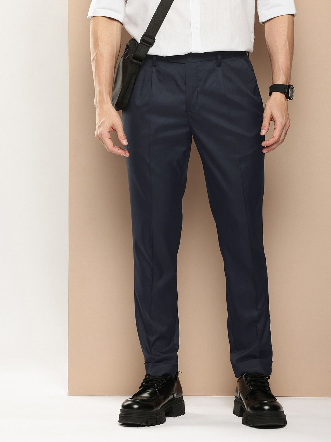 

encore by INVICTUS Men Pleated Smart Casual Trousers, Navy blue