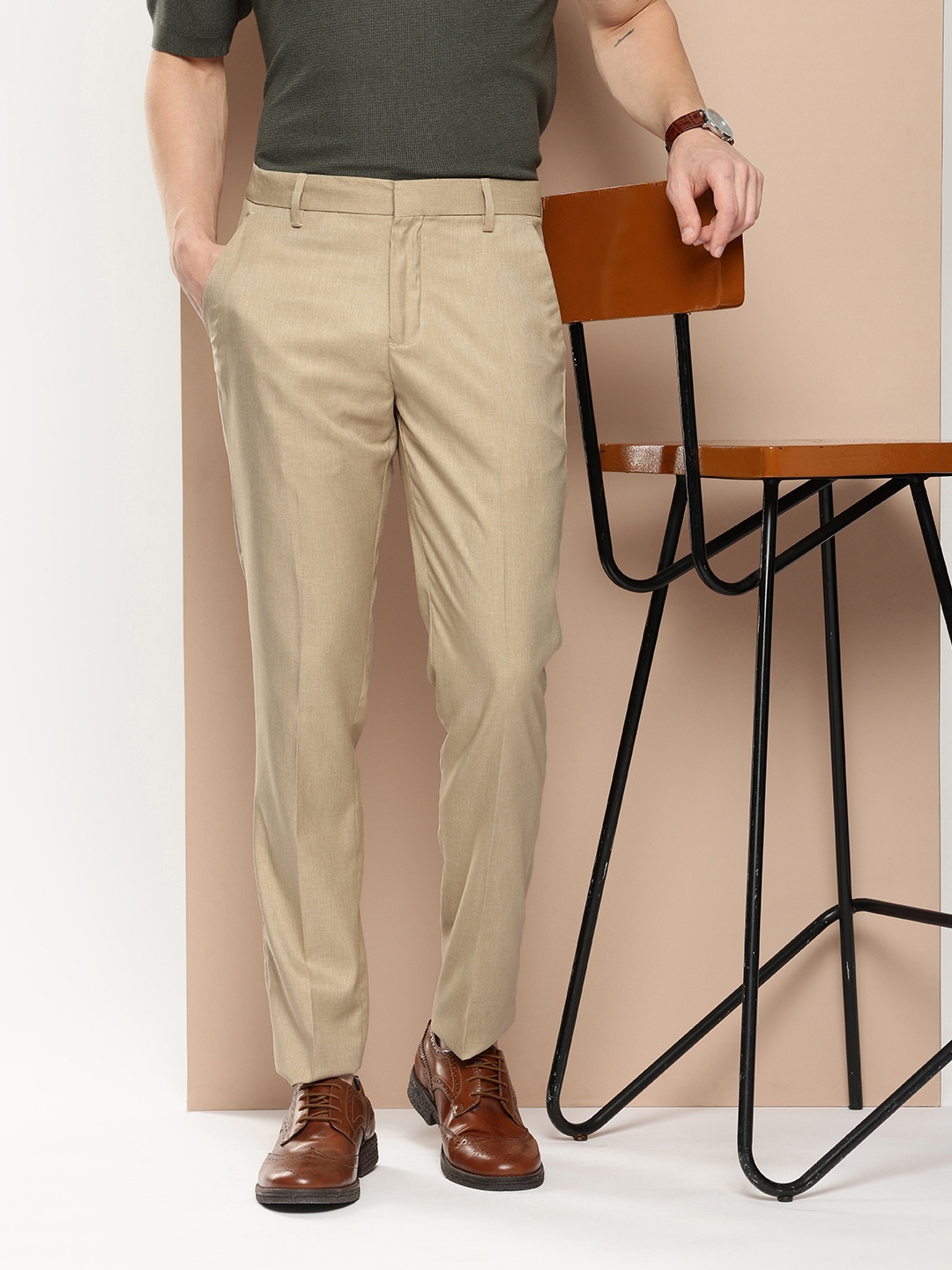 

encore by INVICTUS Men Textured Trousers, Beige