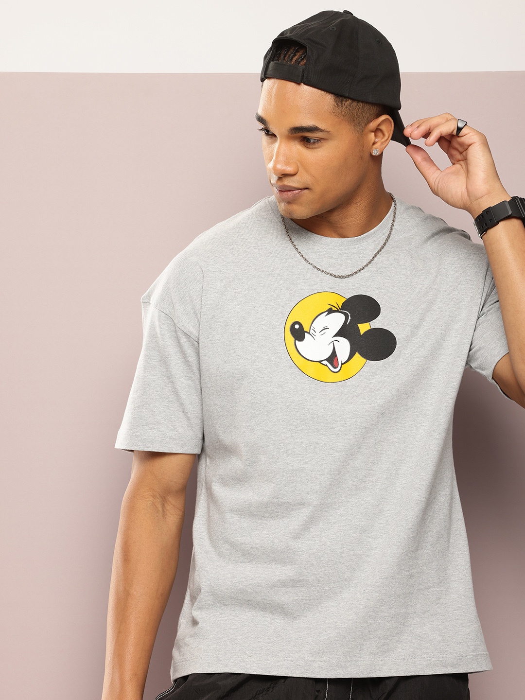 

Kook N Keech Men Mickey Mouse Printed Drop-Shoulder Sleeves Oversized Pure Cotton T-shirt, Grey melange