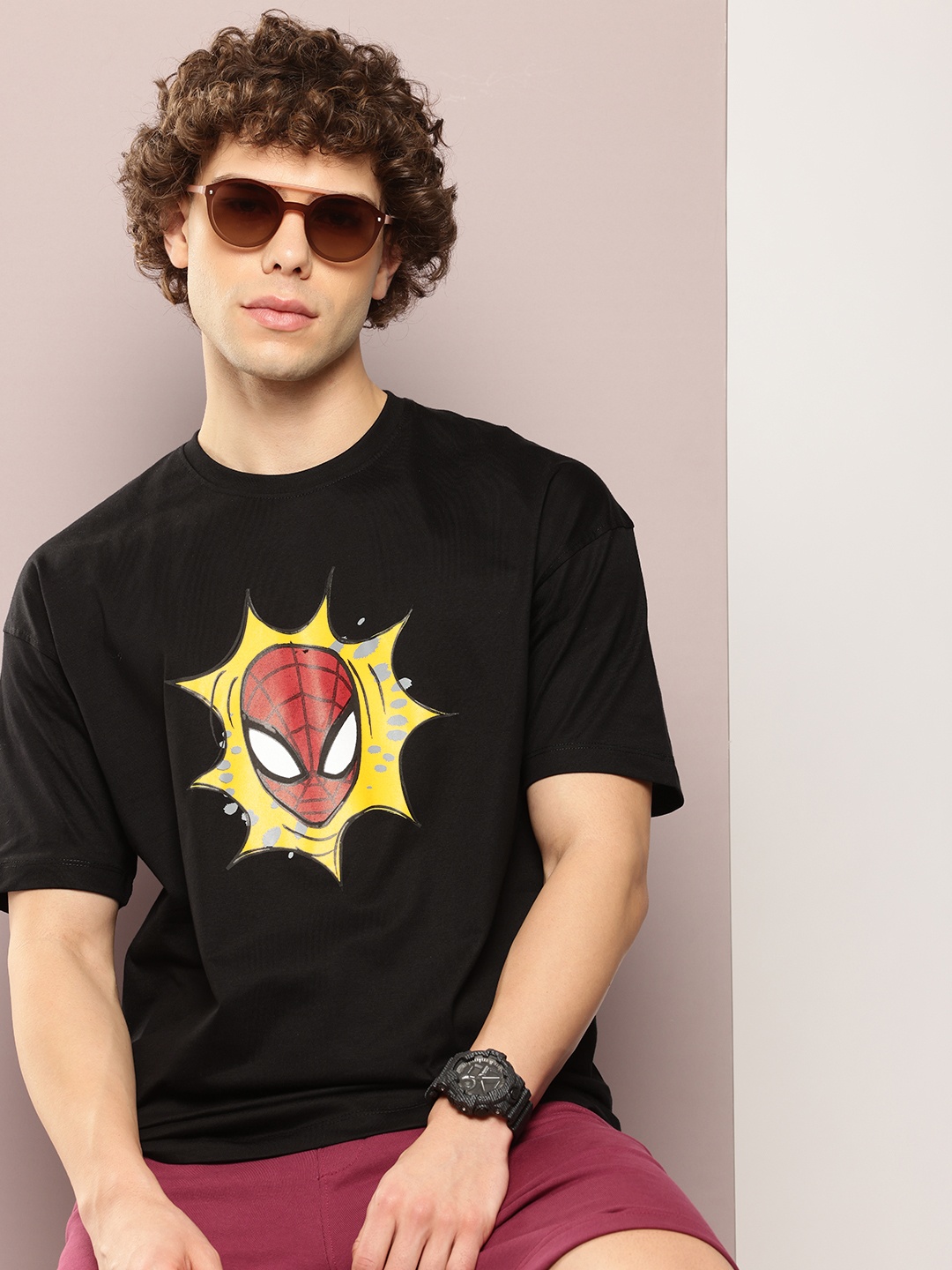 

Kook N Keech Men Spiderman Printed Drop-Shoulder Sleeves Oversized Pure Cotton T-shirt, Black