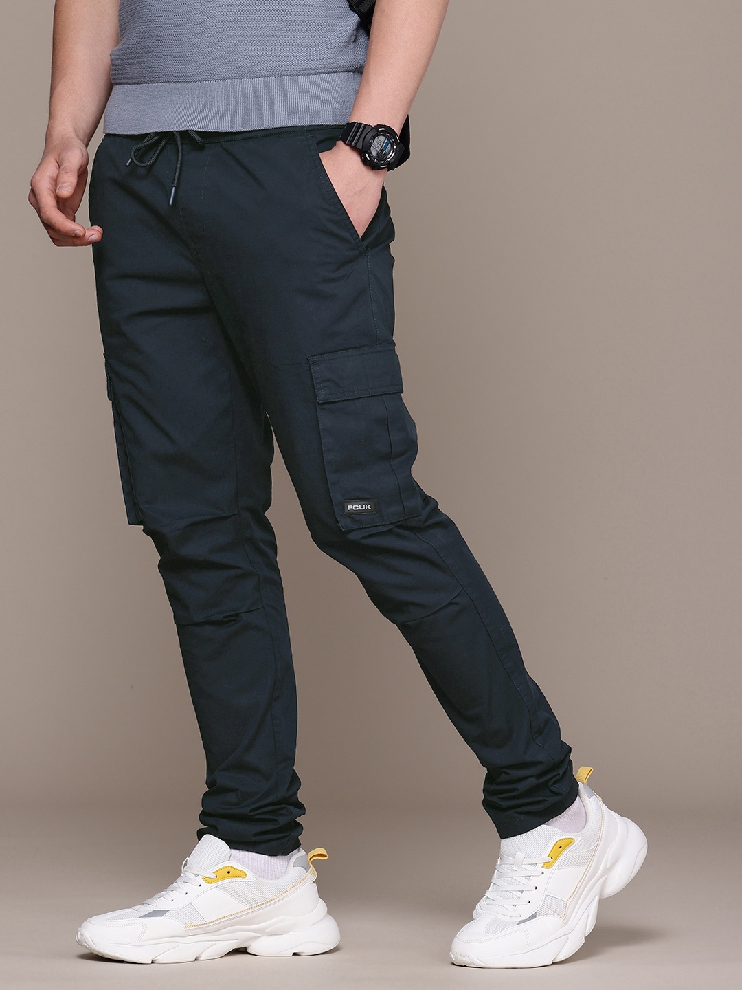 

FCUK Men Pure Cotton Cargos Trousers, Navy blue