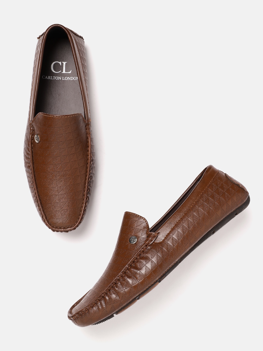 

Carlton London Men Textured Loafers, Brown