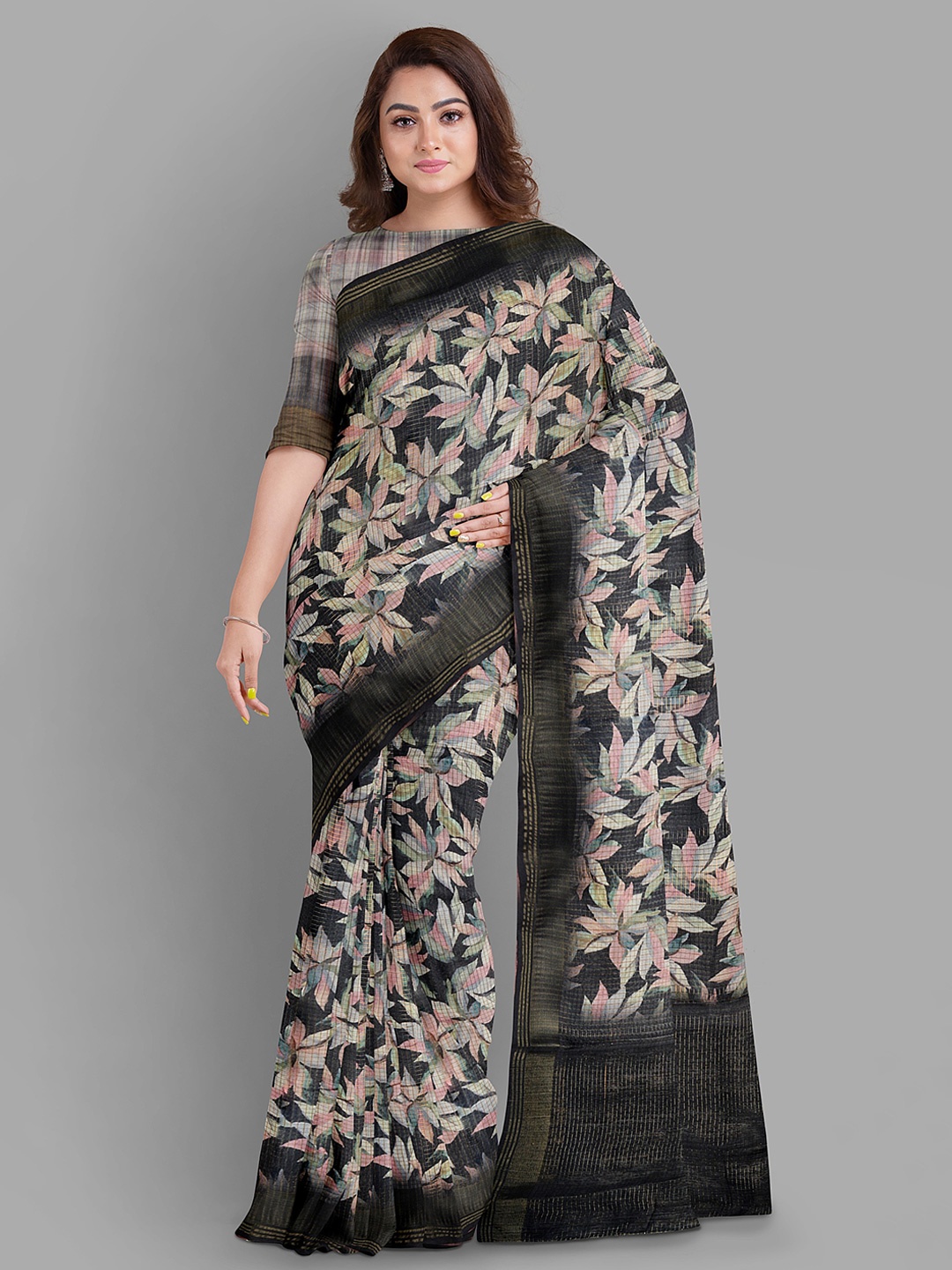

The Chennai Silks Women Ethnic Motifs Printed Sarees, Black