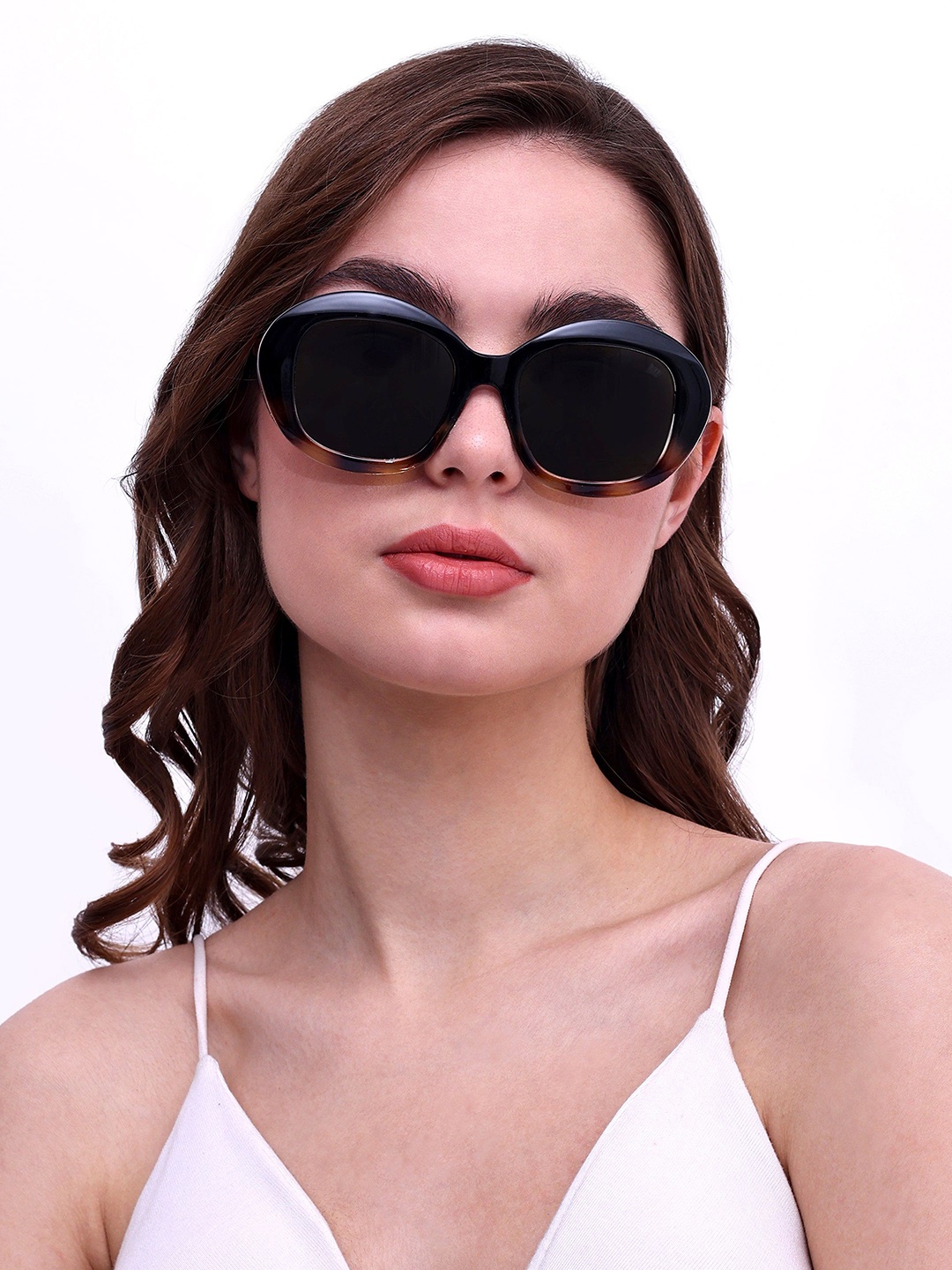 

HAMILTANO WINSTON Women Oval Sunglasses with UV Protected Lens, Green