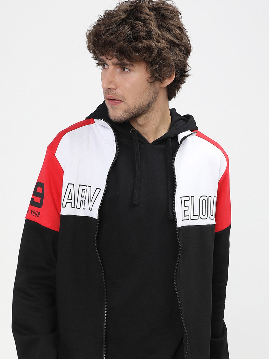

HIGHLANDER Men Printed Hooded Sweatshirt, White