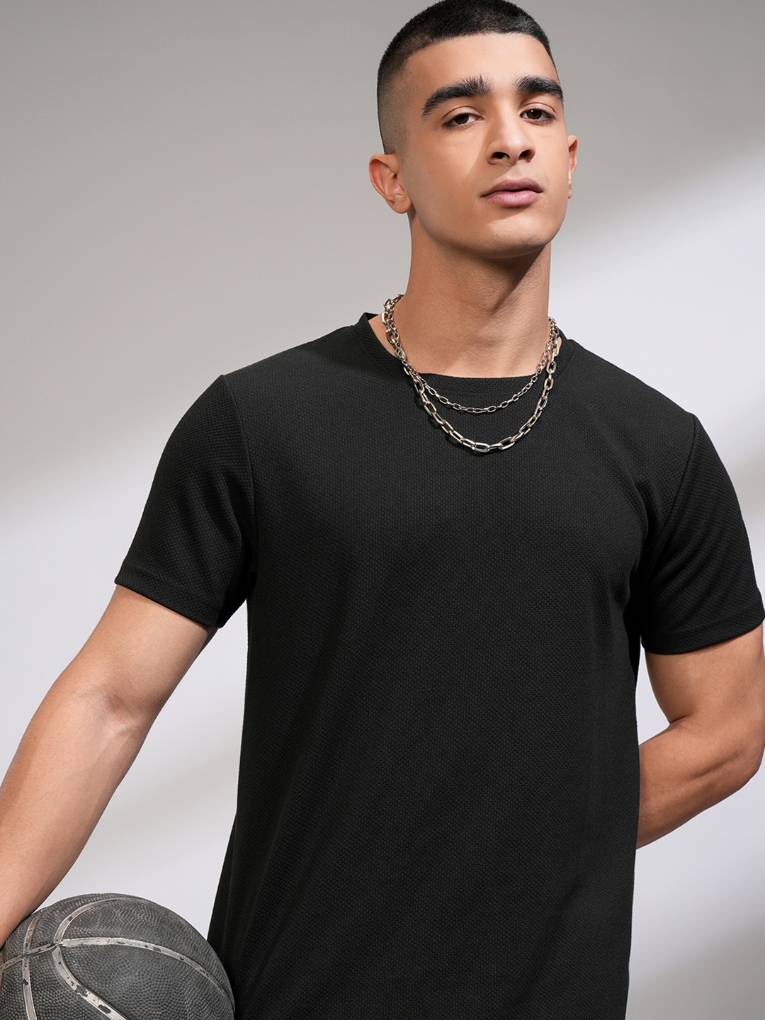 

HIGHLANDER Men Slim Fit T-shirt, Black