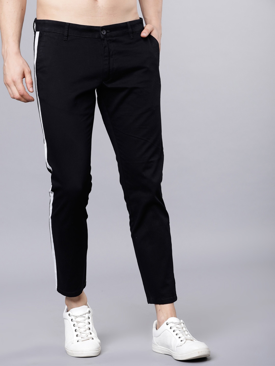 

HIGHLANDER Men Slim Fit Chinos Trousers, Black