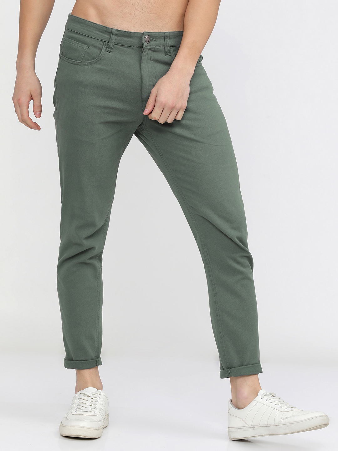 

HIGHLANDER Men Tapered Fit Chinos Trousers, Green