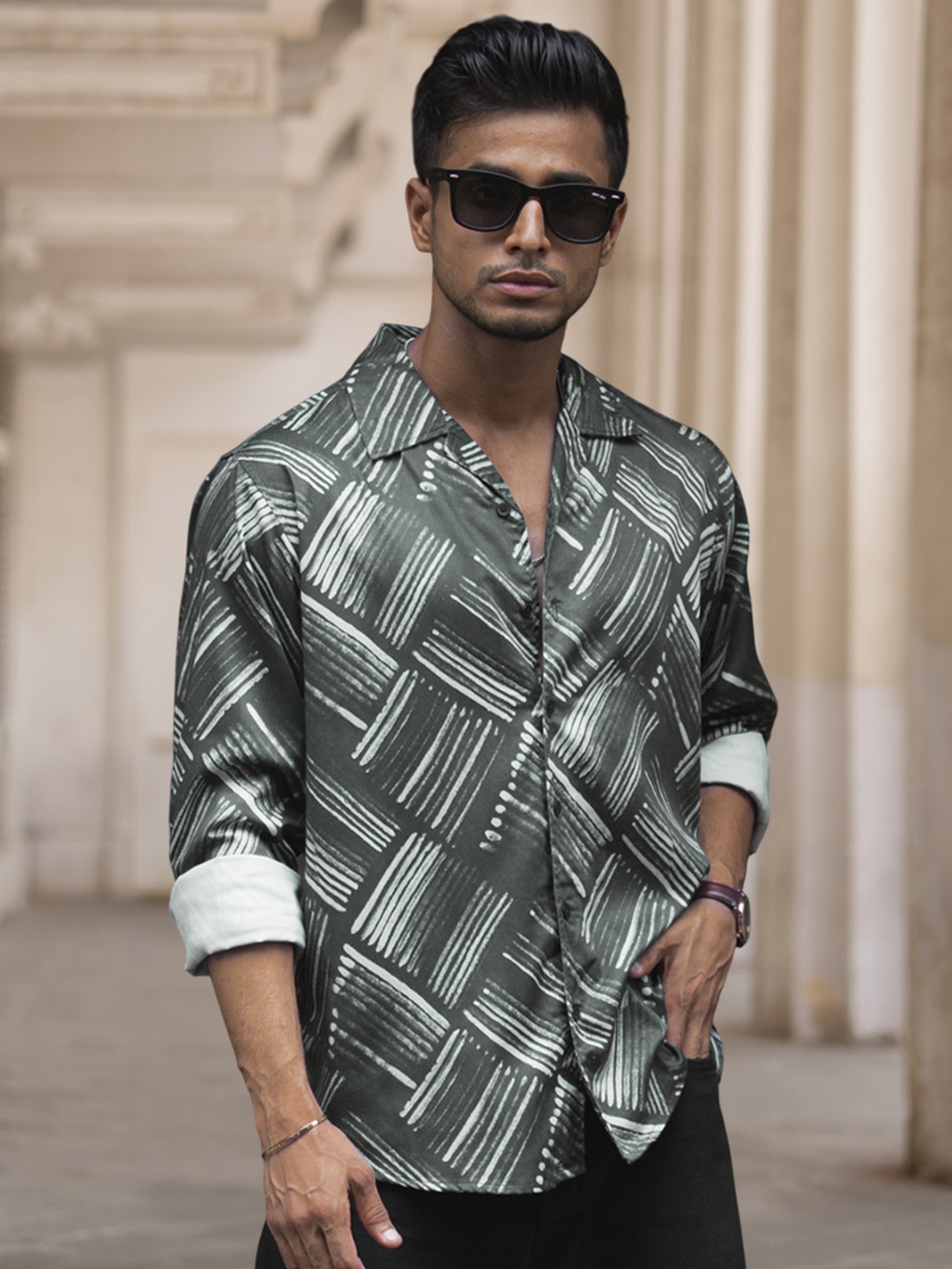 

Powerlook Men Opaque Printed Casual Shirt, Grey