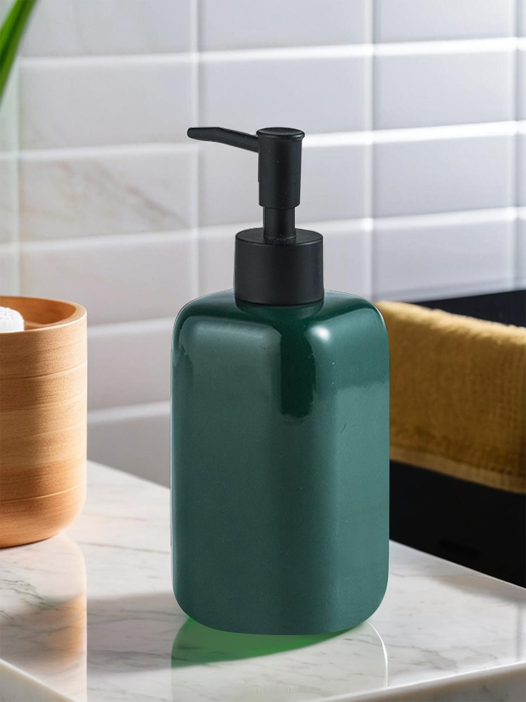 

The Better Home Green Ceramic Soap Dispenser 300 ml