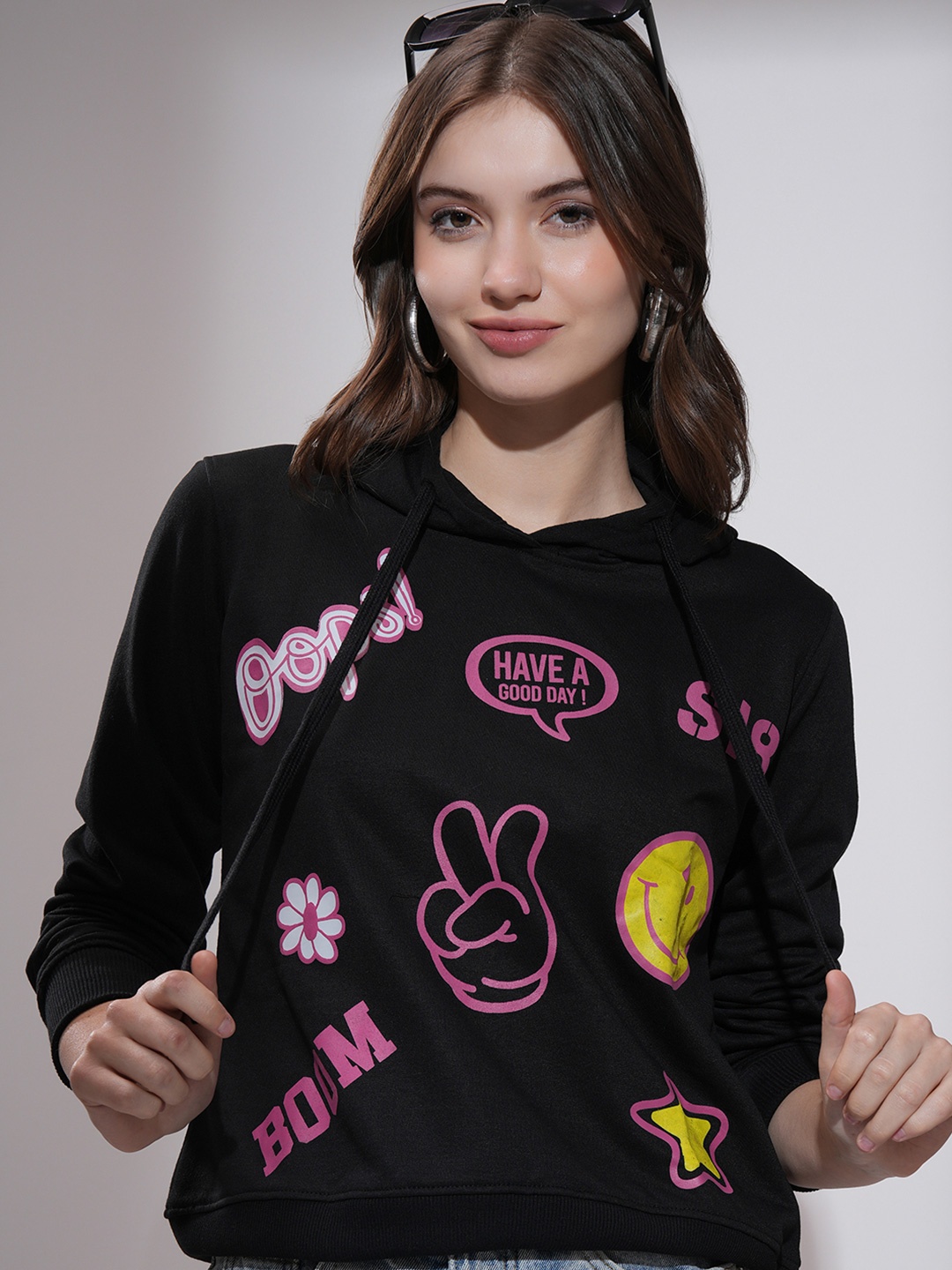 

Tokyo Talkies Women Printed Hooded Sweatshirt, Black