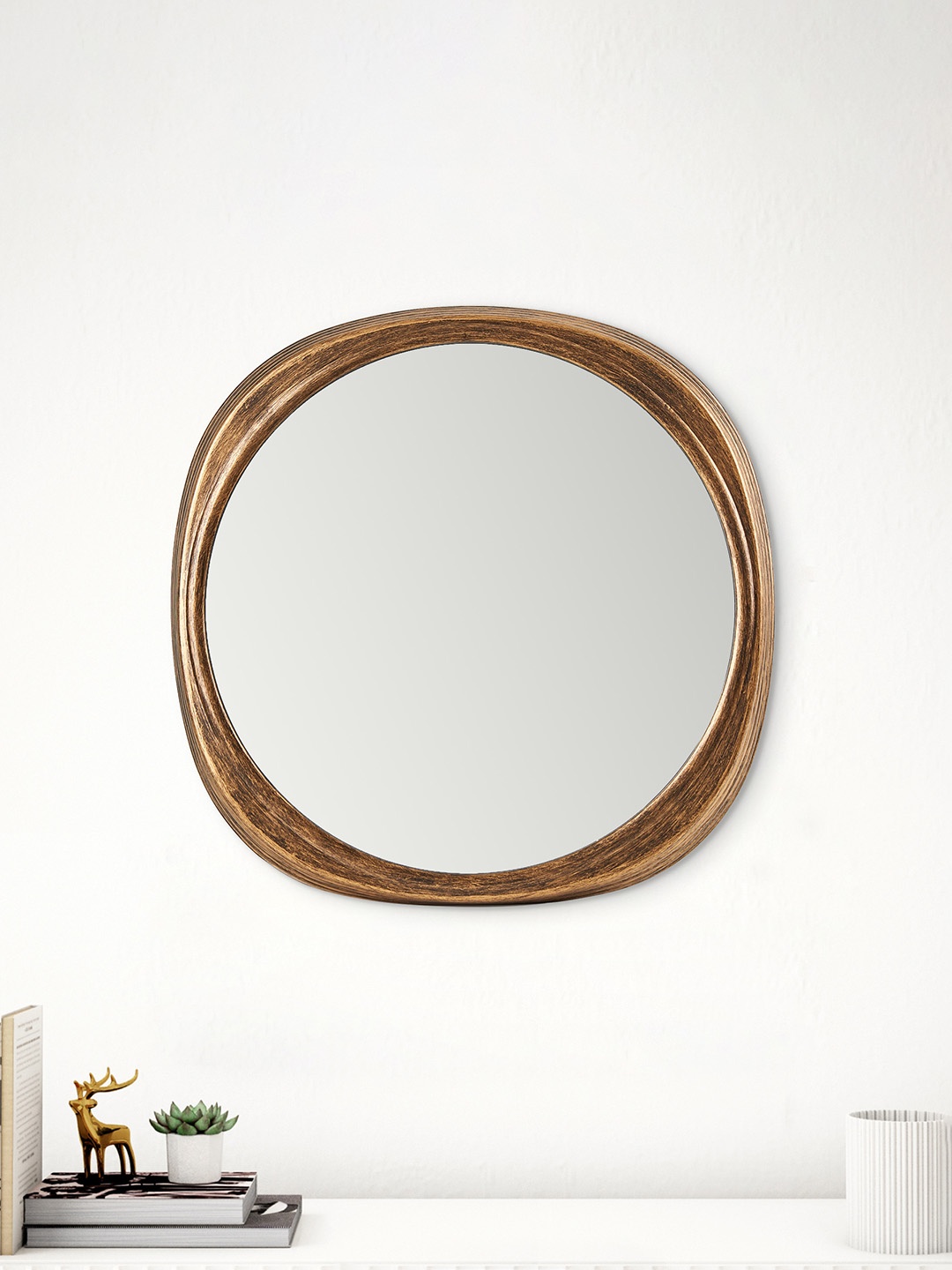 

Home Centre Corsica Reflection Bronze Toned Textured Glass Round Wall Mirror