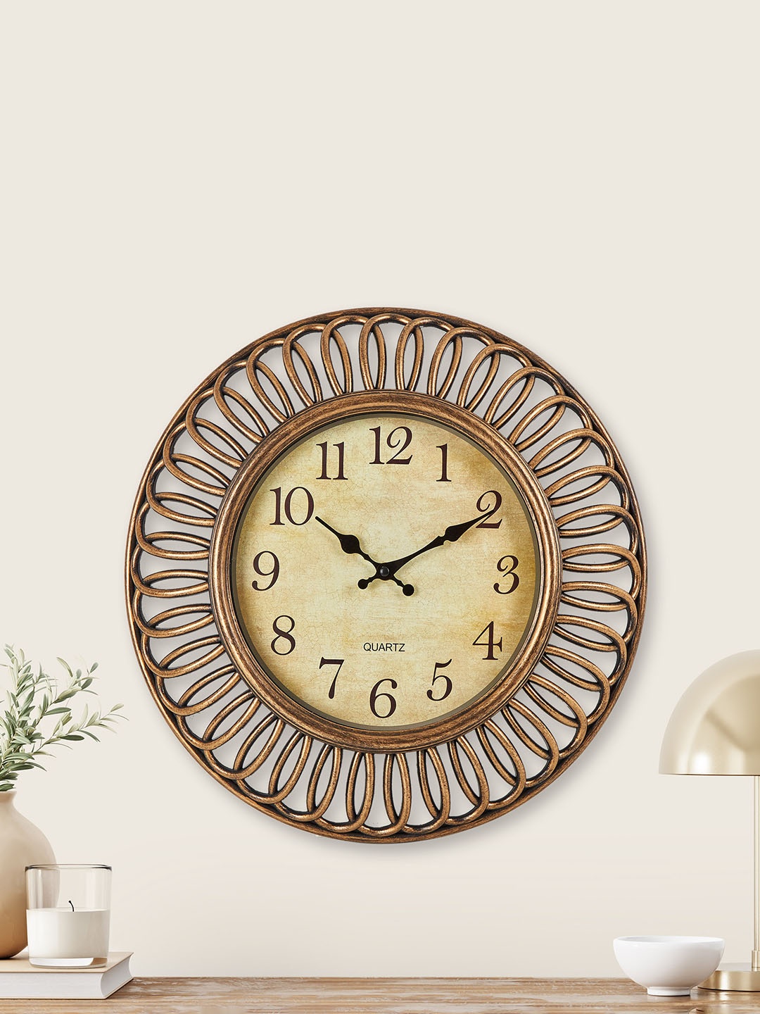 

Home Centre Corsica Fortune Bronze-Toned Printed Round Contemporary Analogue Wall Clock