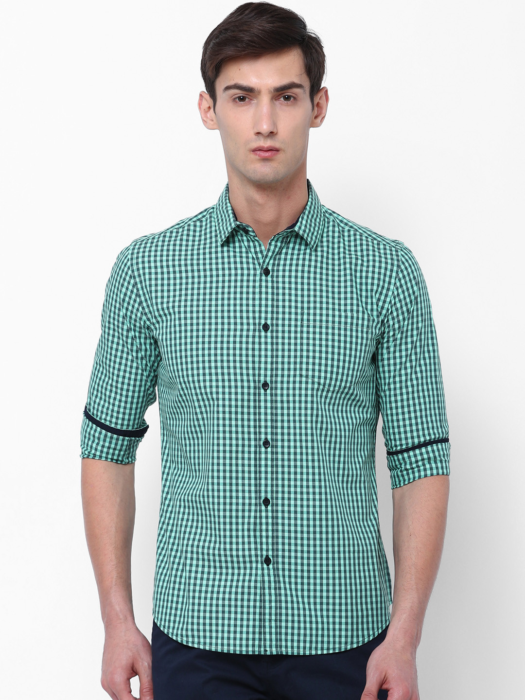 

Black coffee Men Green Slim Fit Checked Casual Shirt