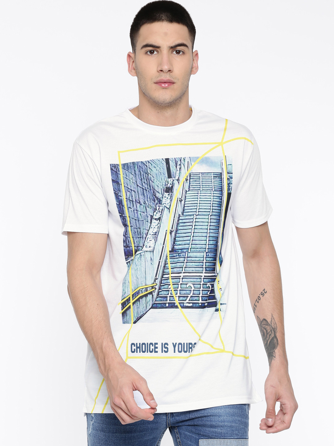 

Colt Men White Printed Round Neck T-shirt