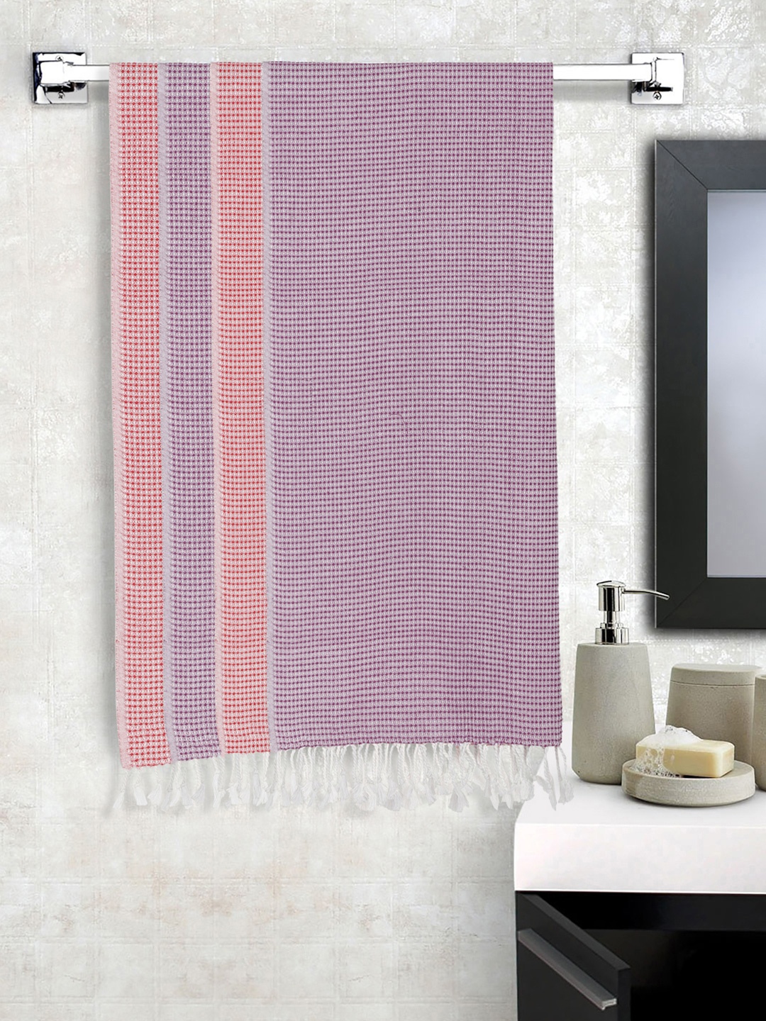 

KLOTTHE Red & Purple 4 Pieces Checked Pure Cotton Bath Towels